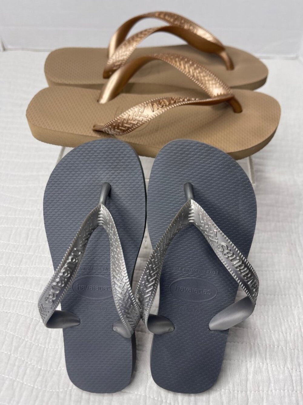 Havaianas Top Tiras Lot of 2 Silver & Gold Unisex Flip Flops SZ W6/M5 Beach Pool